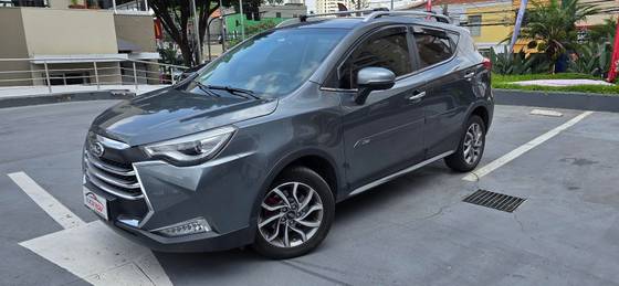 JAC T50 1.6 DVVT GASOLINA PLUS CVT JAC T50 1.6 DVVT GASOLINA PLUS CVT